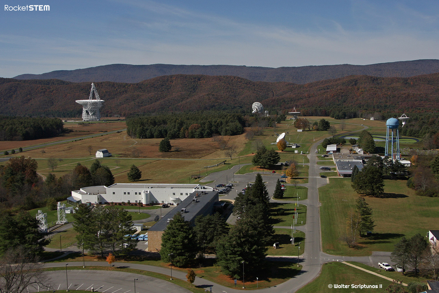 The Green Bank Telescope is the world’s largest fully steerable radio telescope. Sitting within the heart of the National Radio Quiet Zone, The telescope focuses 2.3 acres of radio light on sensitive receivers at the top of the telescope. It is 485 feet tall which is nearly as tall as the nearby mountains. Photo: Walter Scriptunas II