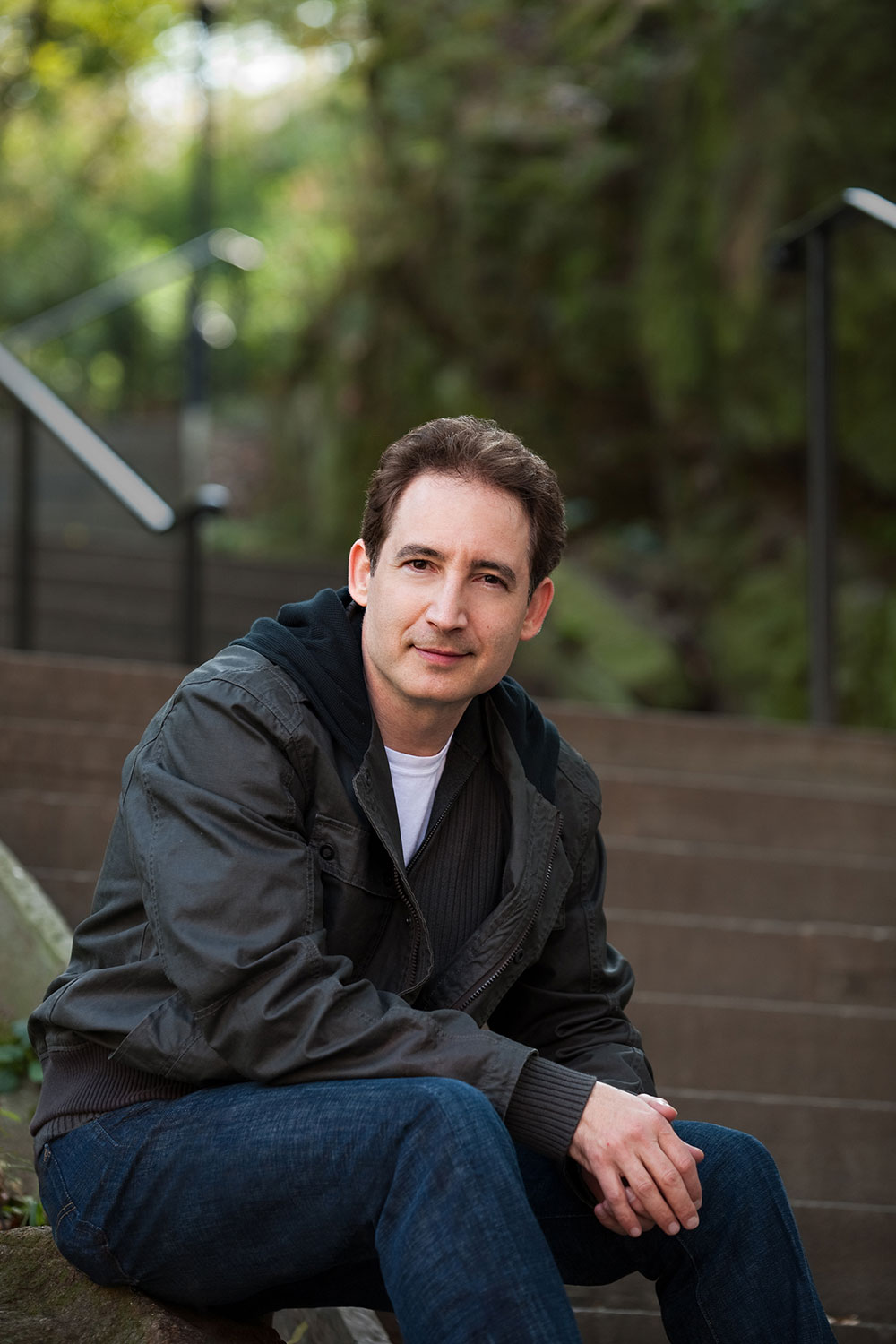 Brian Greene has published four books to date: ‘The Hidden Reality,’ ‘Icarus at the Edge of Time,’ ‘The Fabric of the Cosmos,’ and ‘The Elegant Universe.’ Credit: Lark Elliott/Vintage Books