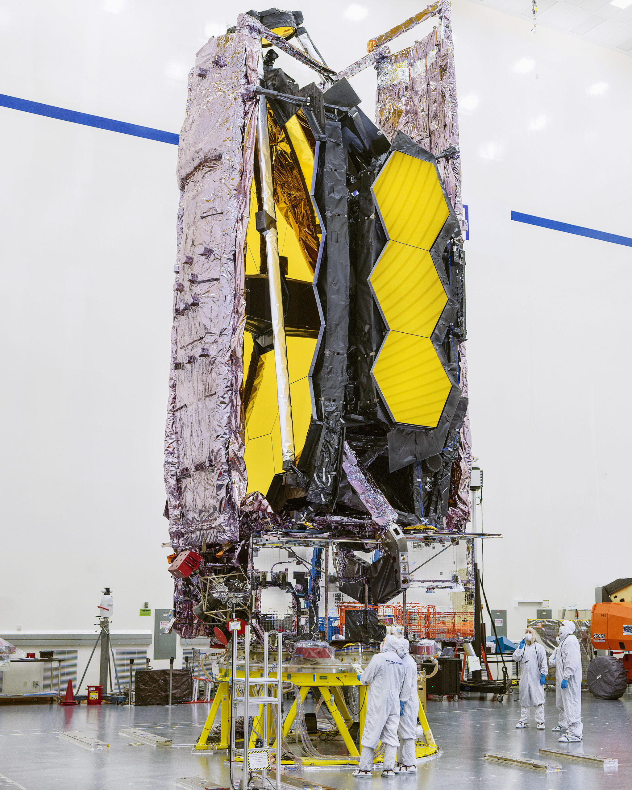 James Webb Space Telescope folded up to fit inside rocket fairing for launch